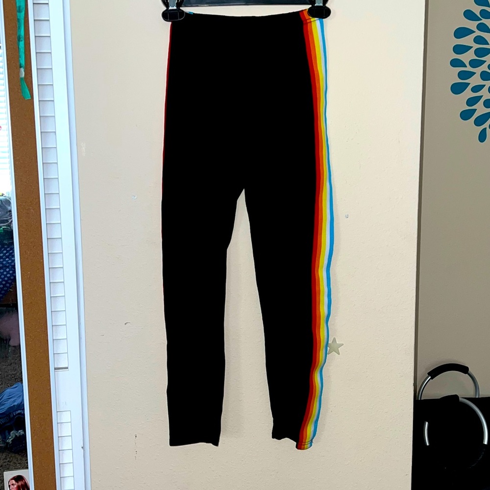 size small black leggings with rainbow stripes